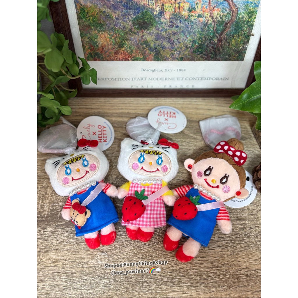 [ เก็บโค้ดส่วนลดก่อนนะคะ] พวงกุญแจตุ๊กตา Collection Hello Kitty x Curly Collection ลิขสิทธิ์แท้ Handmade จากญี่ปุ่น