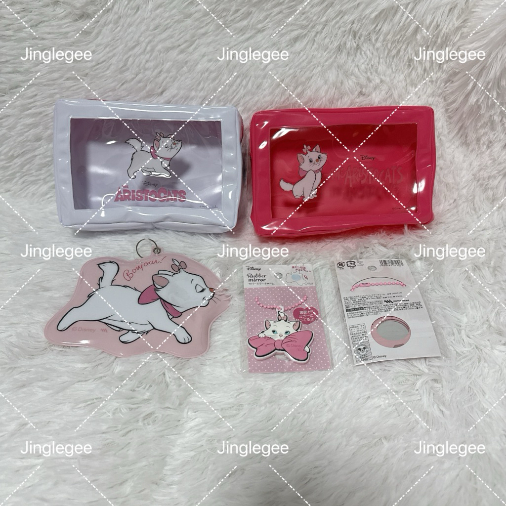 พร้อมส่ง กระเป๋าใส่เครื่องสำอางDisney marie กระเป๋าดินสอ พวงกุญแจเฟรมการ์ด framecard  แมวมารี Disneyของแท้ จากญี่ปุ่น