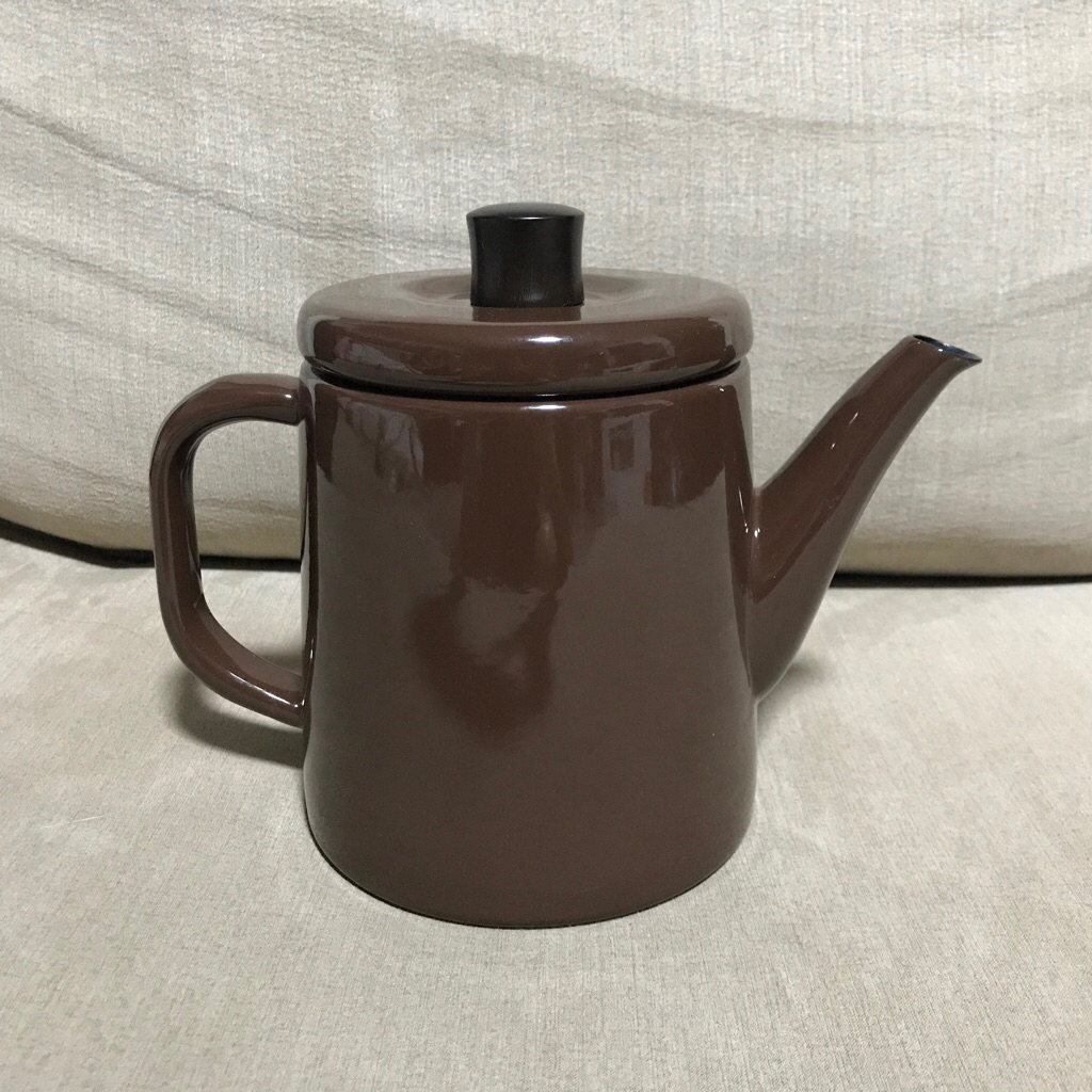 Noda Horo Enamel Teapot สีน้ำตาลเข้ม