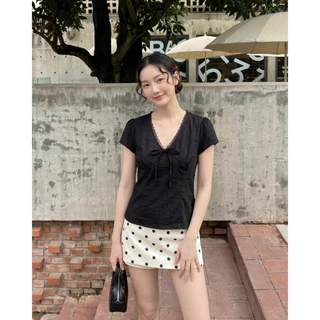 Rika Top เสื้อแขนสั้นน่ารักคอวีแต่งลูกไม้ Miladi [พรีออเดอร์ 1-2 วันเท่านั้น]