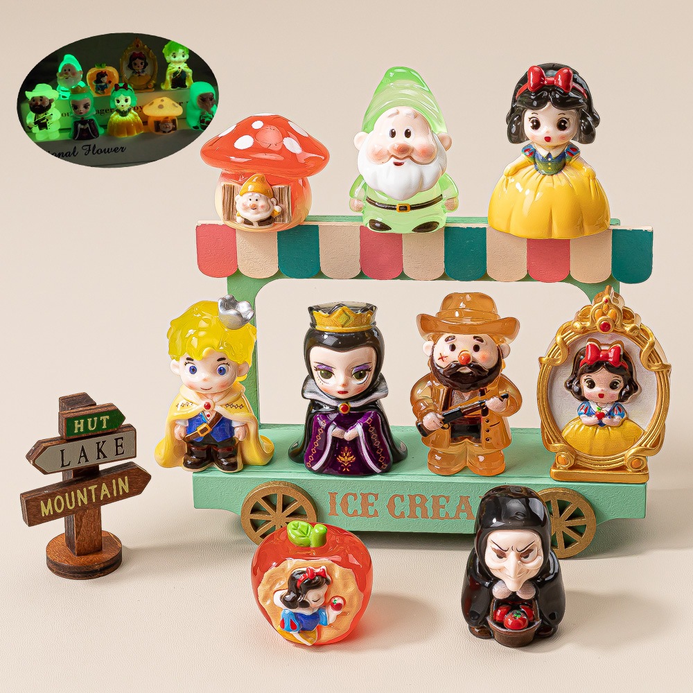 พร้อมส่ง ของตกแต่ง สะสม DIY เทพนิยาย เรืองแสง (1 SET 9 ตัว)