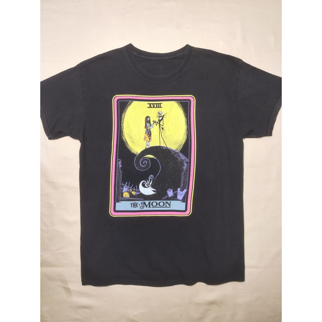 เสื้อยืดมือสอง ลายการ์ตูน Nightmare อก 44 ยาว 28 นิ้ว #R39