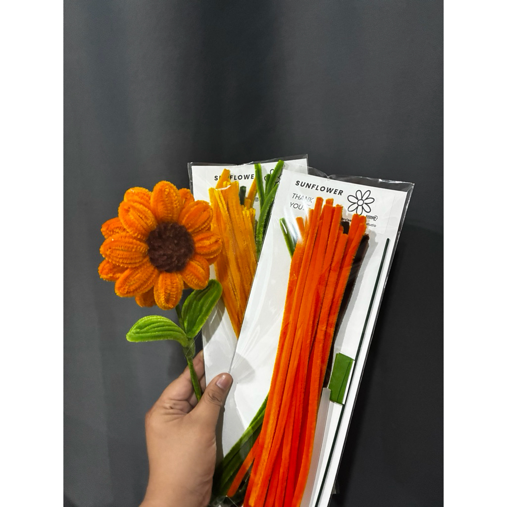 ดอกทานตะวัน เซตอุปกรณ์ดอกไม้ DIY จากลวดกำมะหยี่ สามารถทำเองได้