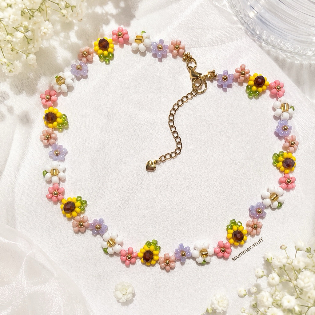 🌿🌸The day we followed Butterflies beaded jewelry🦋💐: สร้อยลูกปัดดอกไม้สไตล์ Nature-inspired สร้อยลูกปัดดอกไม้โทนสีพาสเทล