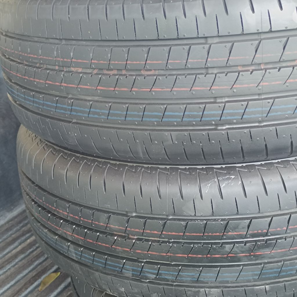 ถอดรถป้ายแดง ปี 26 ยาง bridgestone 215 55 r17