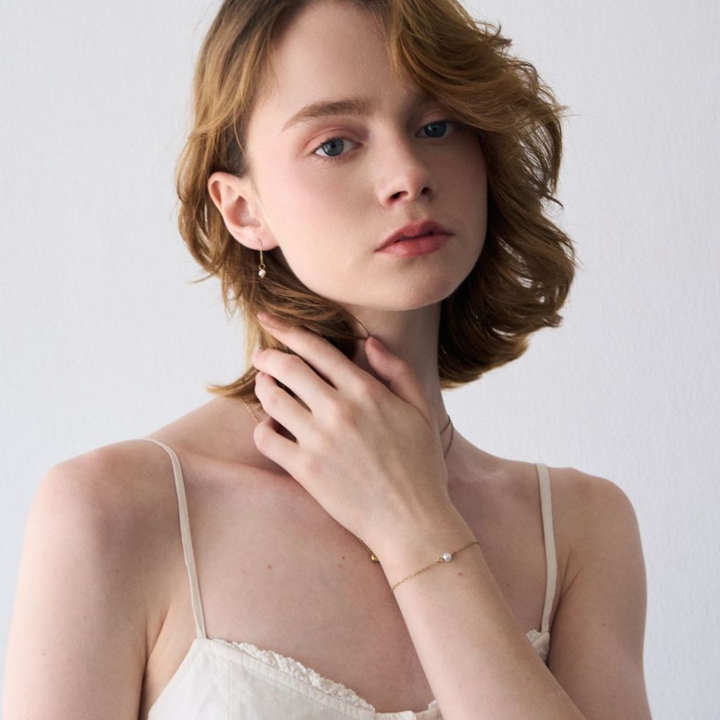 HOUSEOFMUQÉ Bare Pearl Necklace