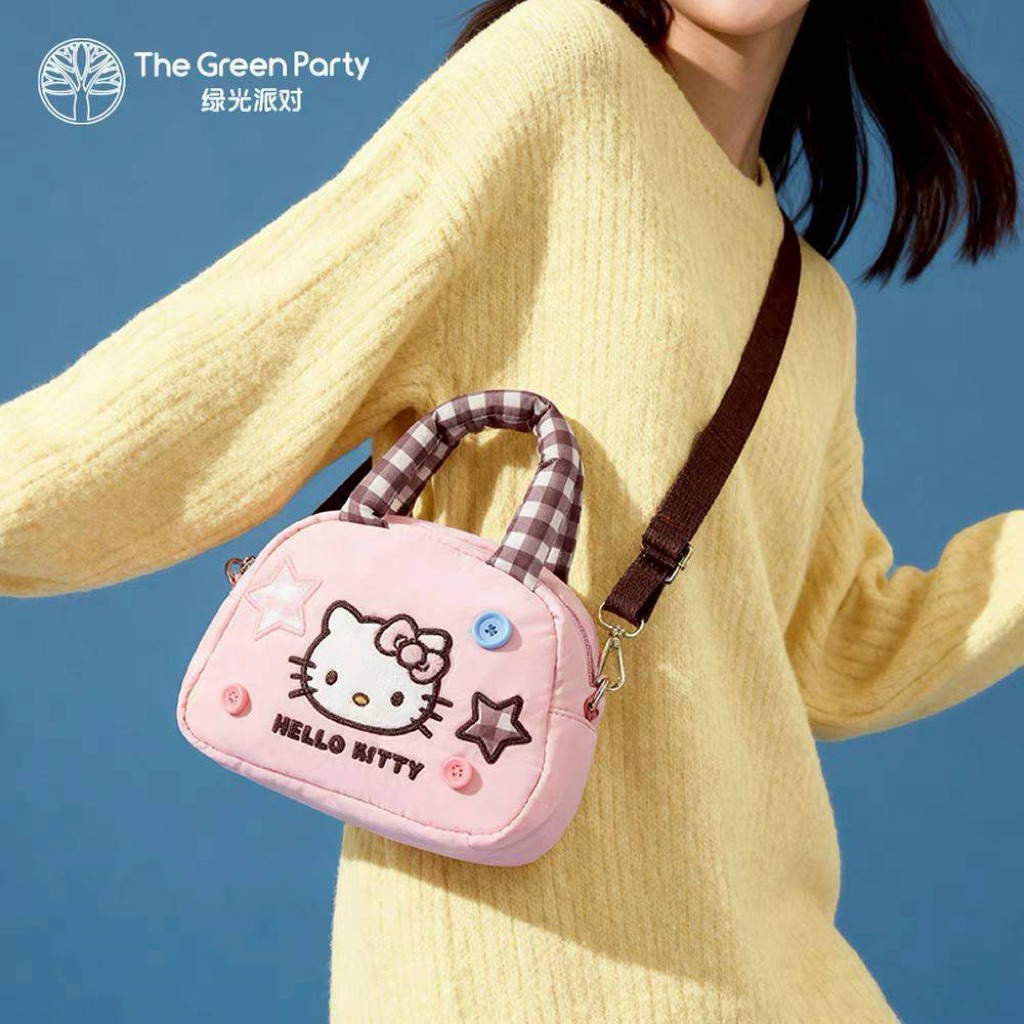 กระเป๋าคิตตี้ 240 บาท มี 2 สี สินค้าลิขสิทธิ์ sanrio แท้ รูปที่ 2
