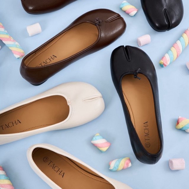 TACHA LUNA Tabi Flats รองเท้าหุ้มส้น ดีไซน์เก๋ หน้าเท้ากว้าง พื้นนิ่ม ใส่สบาย