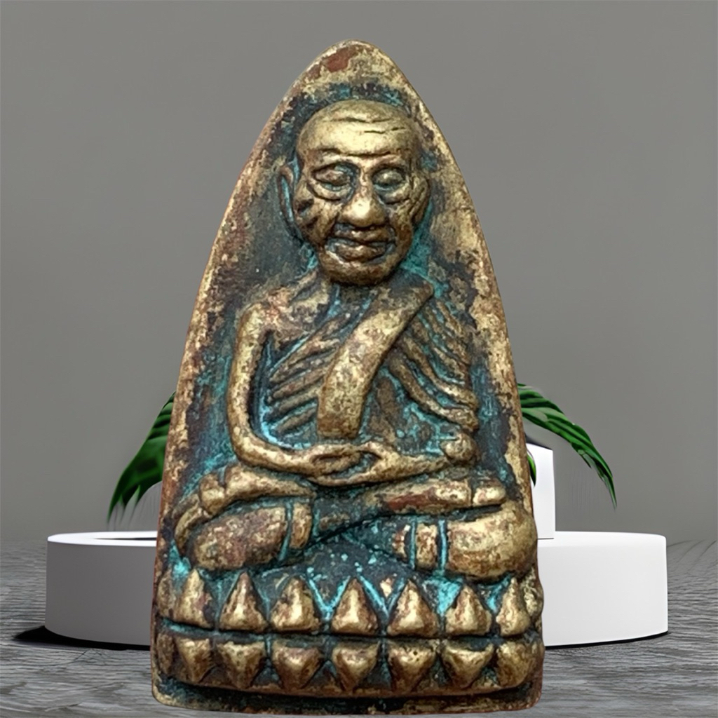 หลวงปู่ทวด วัดช้างไห้ หลังเตารีด พระเครื่อง ตามภาพ
