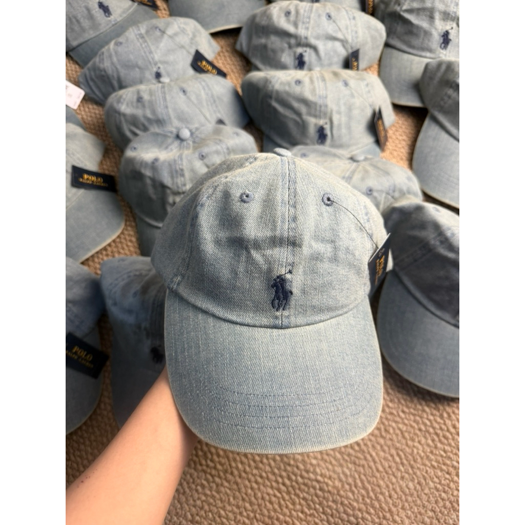 ราคาส่งถูกทักคะ🤩หมวกเบสบอล unisex สุดเท่ห์ ที่จะทำให้คุณดูดีมีสไตล์ #พร้อมส่ง  **รีบมาช้อปกันเลย!**