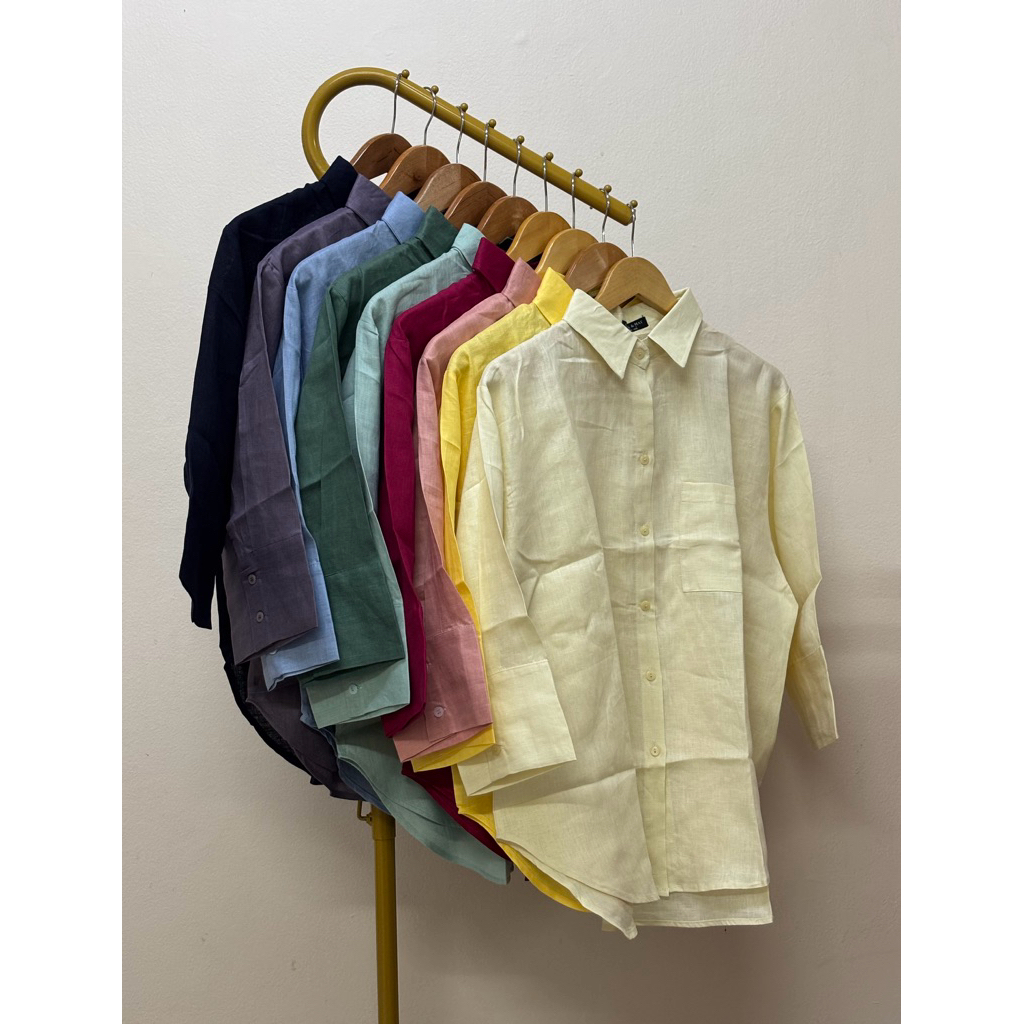 เสื้อเชิ้ต ลินินแท้ คอปก แขน 4 ส่วน กระดุมผ่าหน้า กระเป๋าอก ชายเสื้อตรง หน้าสั้น-หลังยาว ทรงโอเวอร์ไซส์ “อก48 นิ้ว”