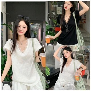 Beryl พร้อมส่ง เสื้อยืดผู้หญิงผู้หญิง เสื้อยืดคอวีขอบลูกไม้ ดีไซน์ขอบลูกไม้ ทรงหลวม ผ้านุ่มใส่สบาย สไตล์เกาหลี
