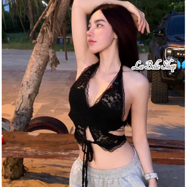 MNV STUDIO เสื้อสายเดี่ยว ผ้าลูกไม้ยืดอย่างดี  ดึงยางหลัง สายผูกคอแต่งลูกไม้  งานแซ่บ