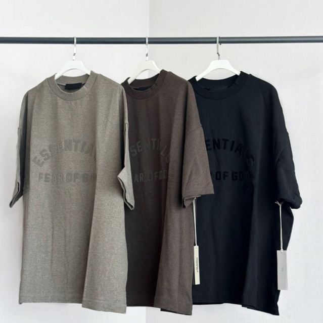 เสื้อ ESSENTIALS HEAVY CREWNECK