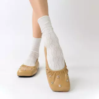 Mellowco รุ่น Gemma Flat รองเท้าหุ้มส้นหัวเหลี่ยม MJ-6110