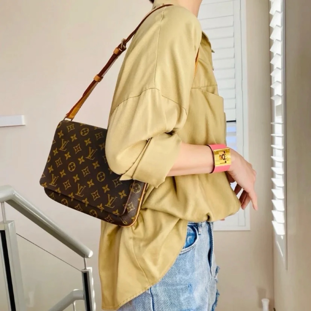 LV Tango มือสองของแท้ 💯%