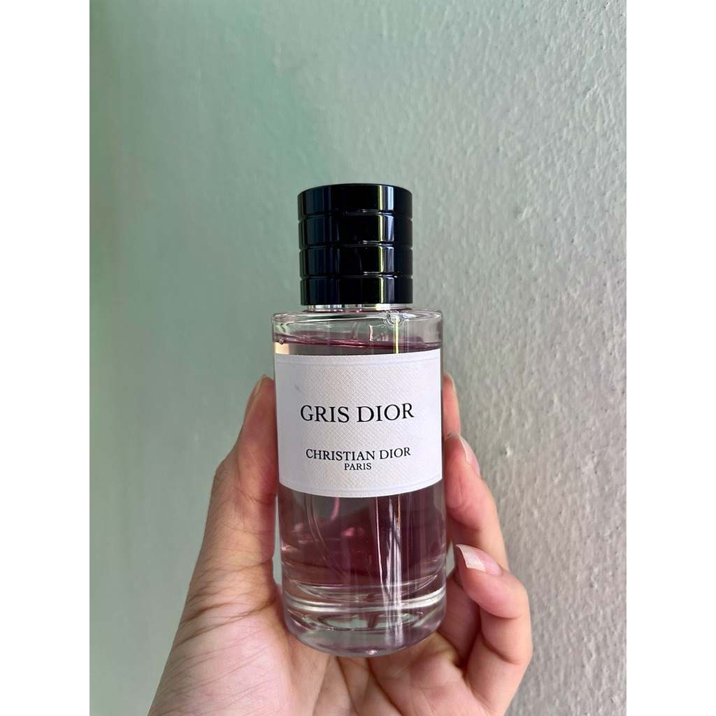 ส่งต่อน้ำหอม Gris Dior มือสอง