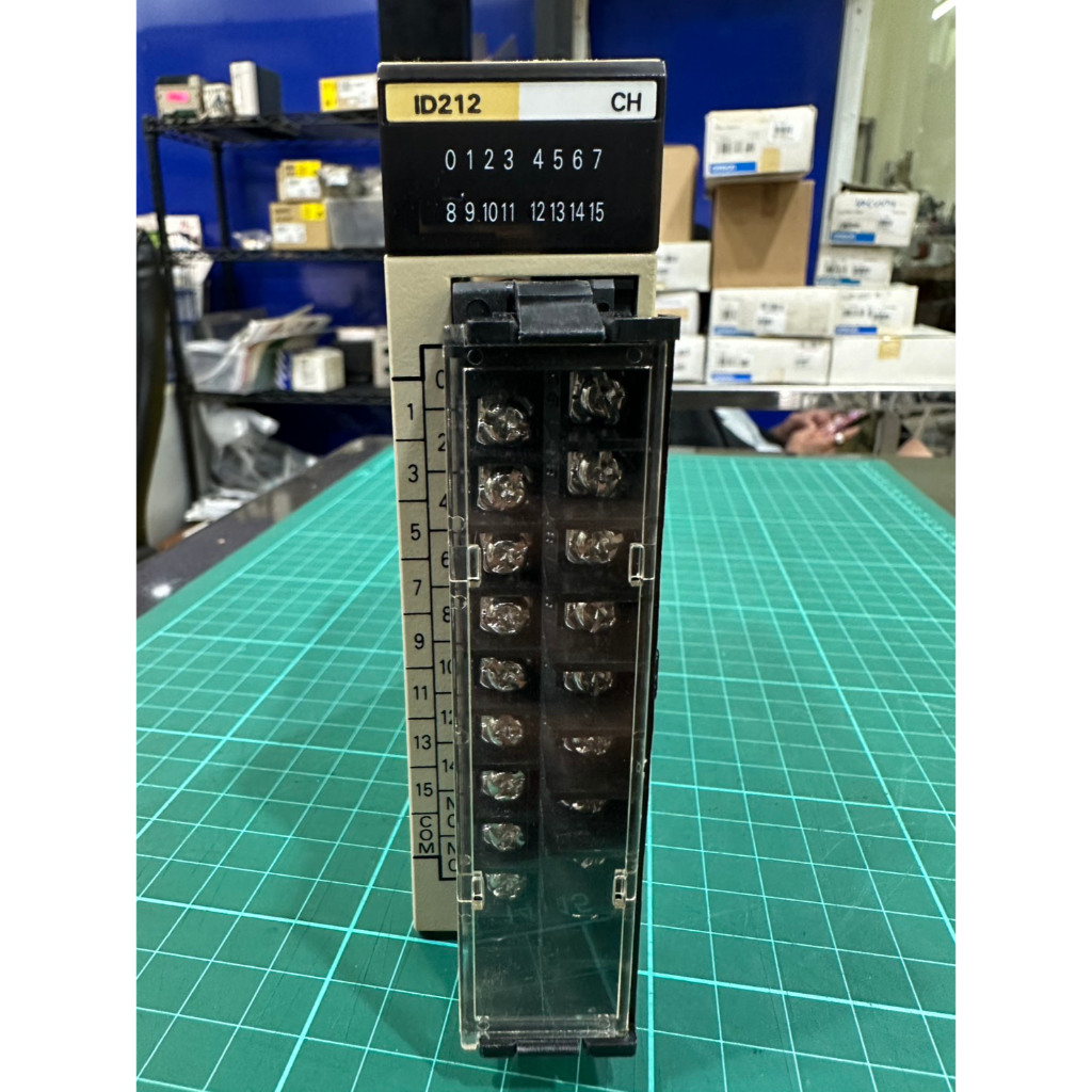 PLC OMRON C200H-ID212  (Digital Input Module) ของใหม่ไม่มีกล่อง