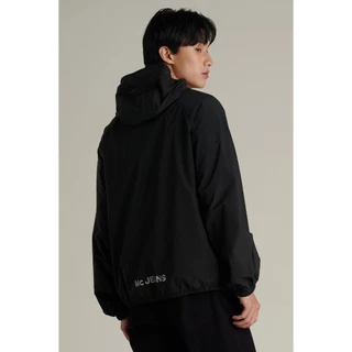 Mc JEANS (แม็คยีนส์) เสื้อแจ็คเก็ตแขนยาว Unisex เสื้อแจ็คเก็ต Outdoor มีฮู้ด ทรงเรกูลาร์ มีให้เลือก 4 สี MJCP100