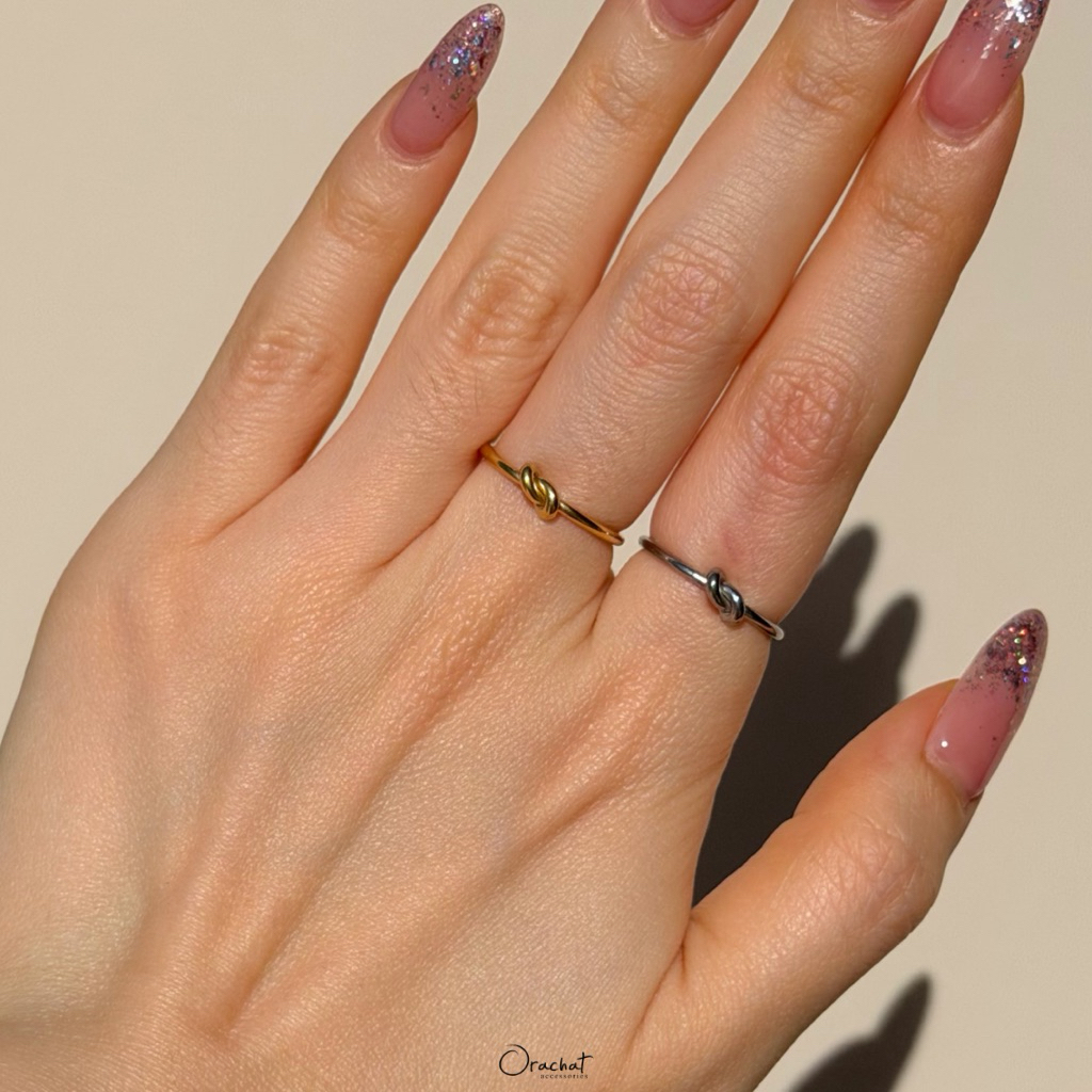 Orachat | Knot 14k ring. (แหวนตัวเรือนสแตนเลส)