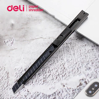 Deli คัตเตอร์ 9มม มีดคัตเตอร์ ที่ตัดกระดาษ มีดกรีดกระดาษ อเนกประสงค์ ใบมีดคม Cutter