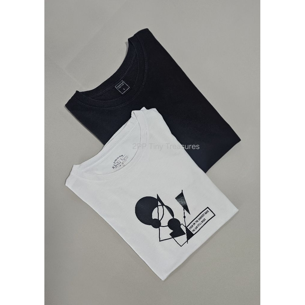 ​"ส่งต่อเสื้อยืดชาย[ผู้ใหญ่] ไซส์ L (อก 50-53)Khaki BrosและYUEDPAO"