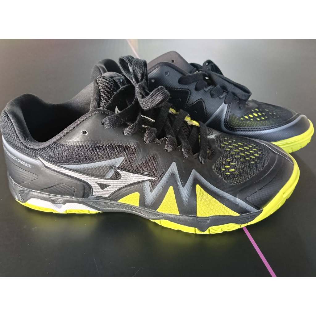 รองเท้าปิงปอง 2 Mizuno wave Medal Rise size 39 Euro /25.0
