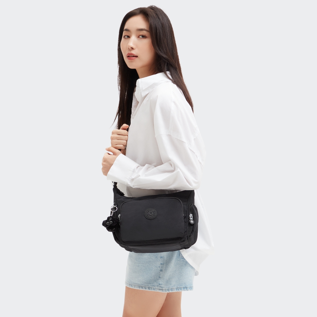 กระะเป๋า Kipling รุ่น GABB S สี Black Noir