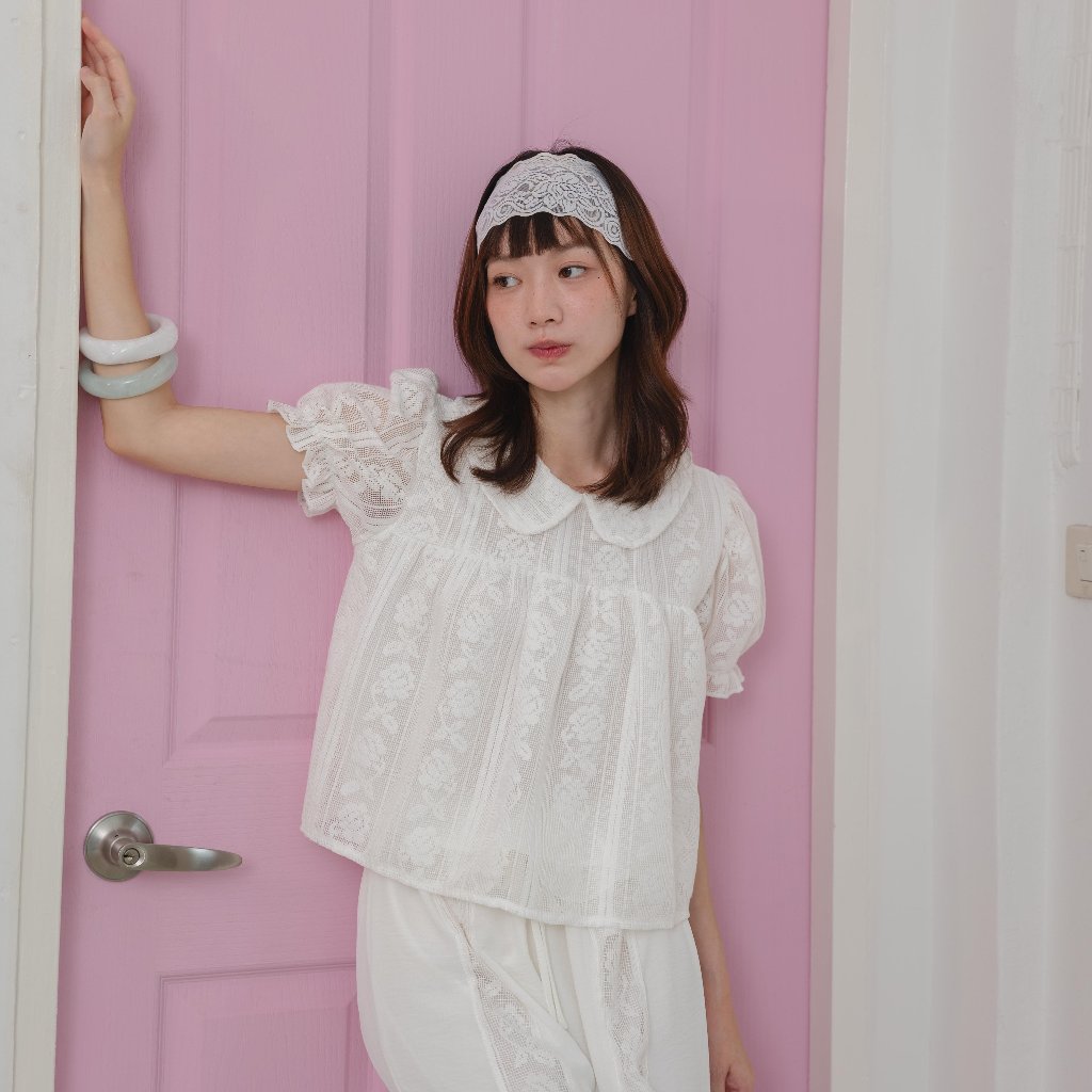 Kimmame - เสื้อ รุ่น Rose Crochet Collar Blouse