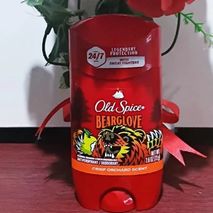 เนื้อครีมขาว ของแท้ 100% หนุ่ม ๆ เข้มๆ เทห์ๆ ระงับกลิ่นกาย Old Spice Antiperspirant Deodorant * Bearglove