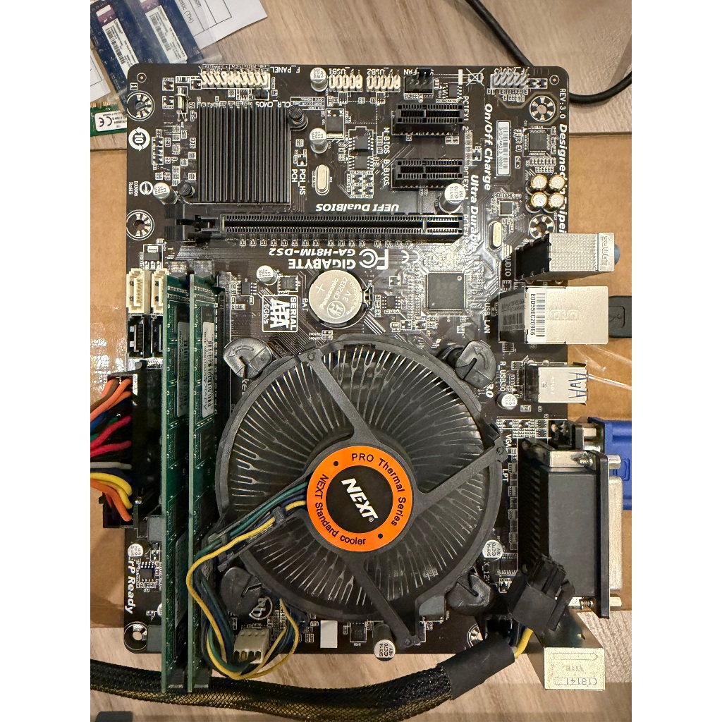 MB Gigabyte GA-H81M-DS2 rev 3.0 + CPU Intel i3-4160 (มีฝาหลัง, ไม่มีแรม)