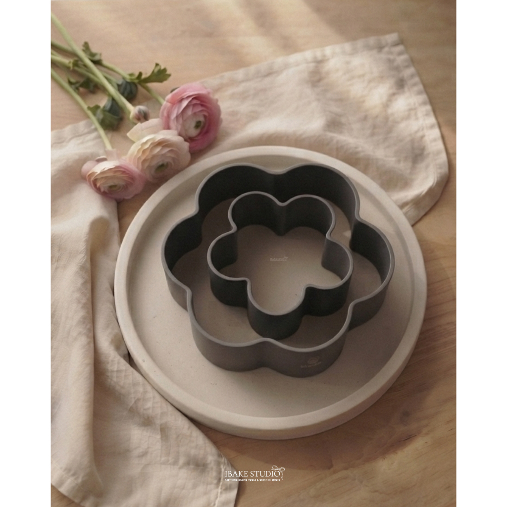 มีส่งด่วน พิมพ์ดอกไม้ พิมพ์เค้กริงทรงดอกไม้ 4 นิ้ว และ 6 นิ้ว Plum Blossom Ring
