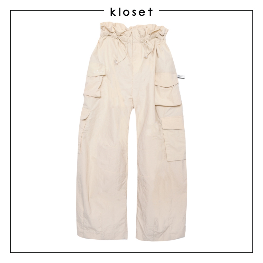 Kloset Design Drawstring Cargo Pants (LS2-25-P003)กางเกงคาร์โก้ผ้าร่ม ดีไซน์เชือกรูดที่เอวและปลายขา