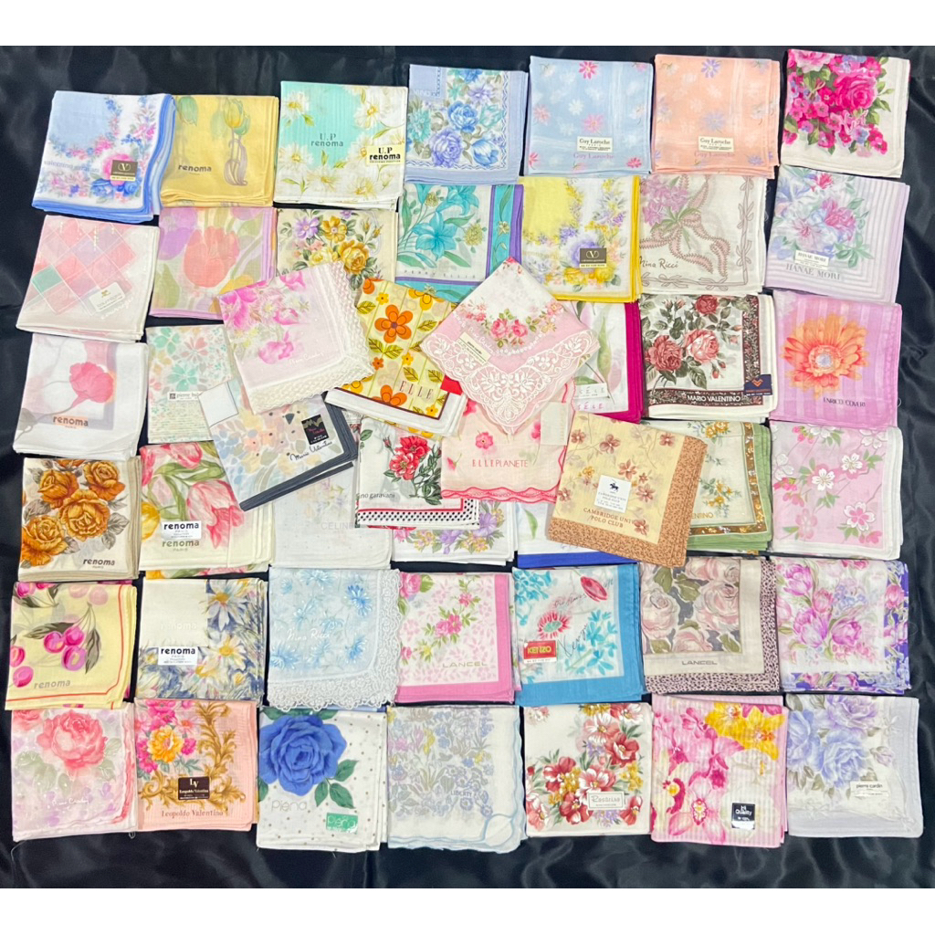 women handkerchief ผ้าเช็ดหน้าผู้หญิง มือหนึ่งมือสองนำเข้าญี่ปุ่น size 30-45 cm .