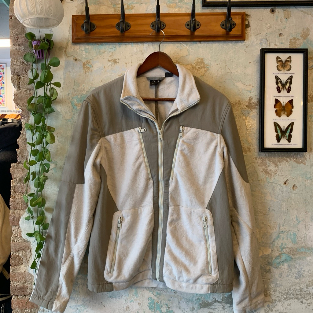 AIX Jacket ( มือสองของแท้ 💯 )
