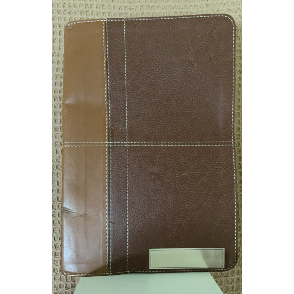 Leather Life Application Study Bible NIV มือสอง