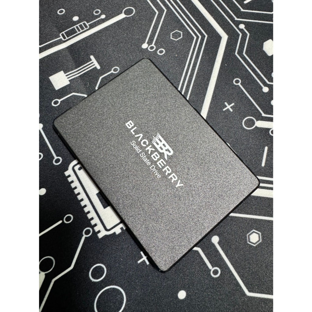 SSD SATA  Blackberry 512GB มือสองสภาพใหม่ไม่ผ่านการใช้งาน