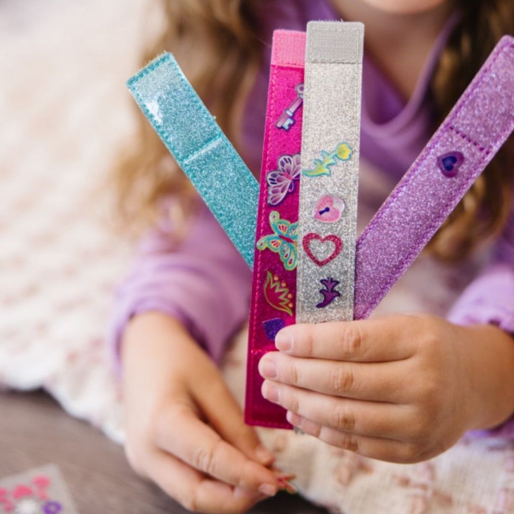 Melissa & Doug طقم صنع أساور DIY ‏(4 قطع) — صورة 6