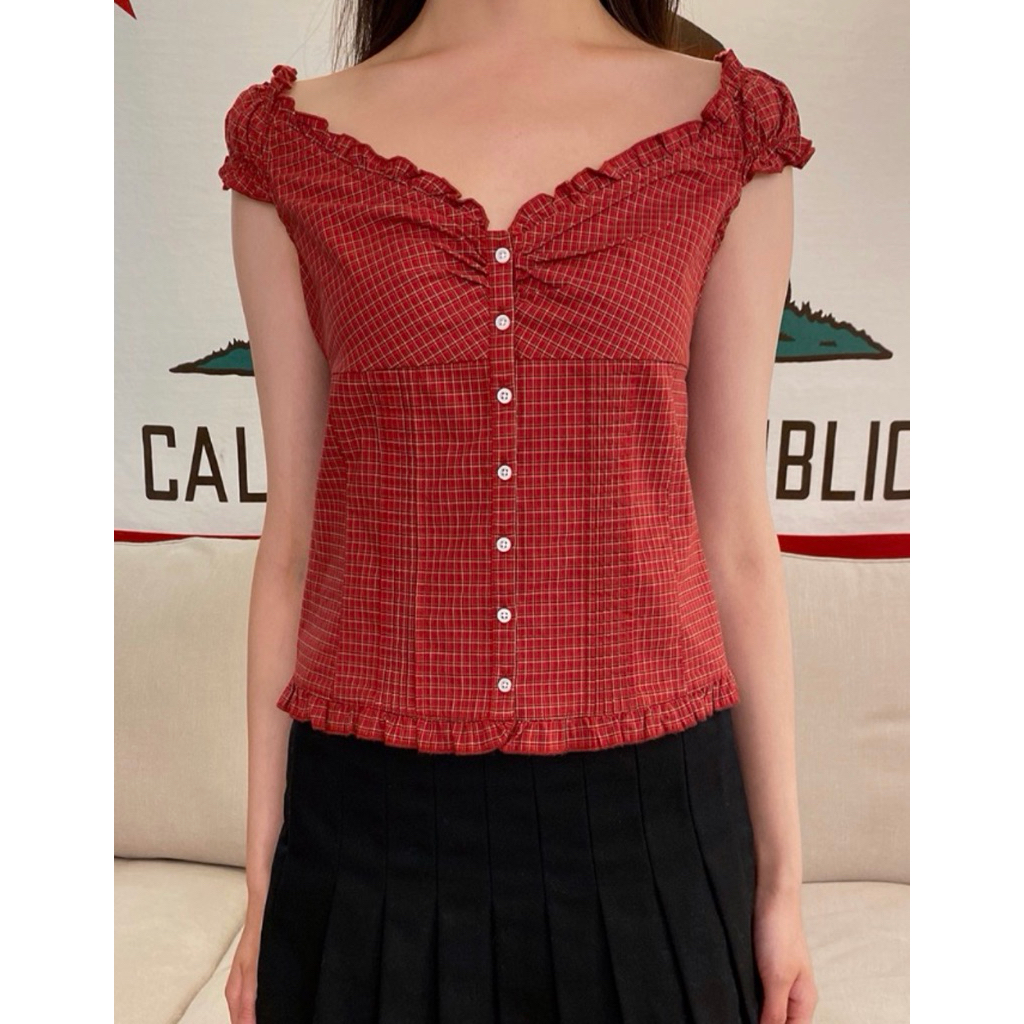 พร้อมส่ง 🎀 Brandy Melville | Elena Plaid Top ❤️(Red)