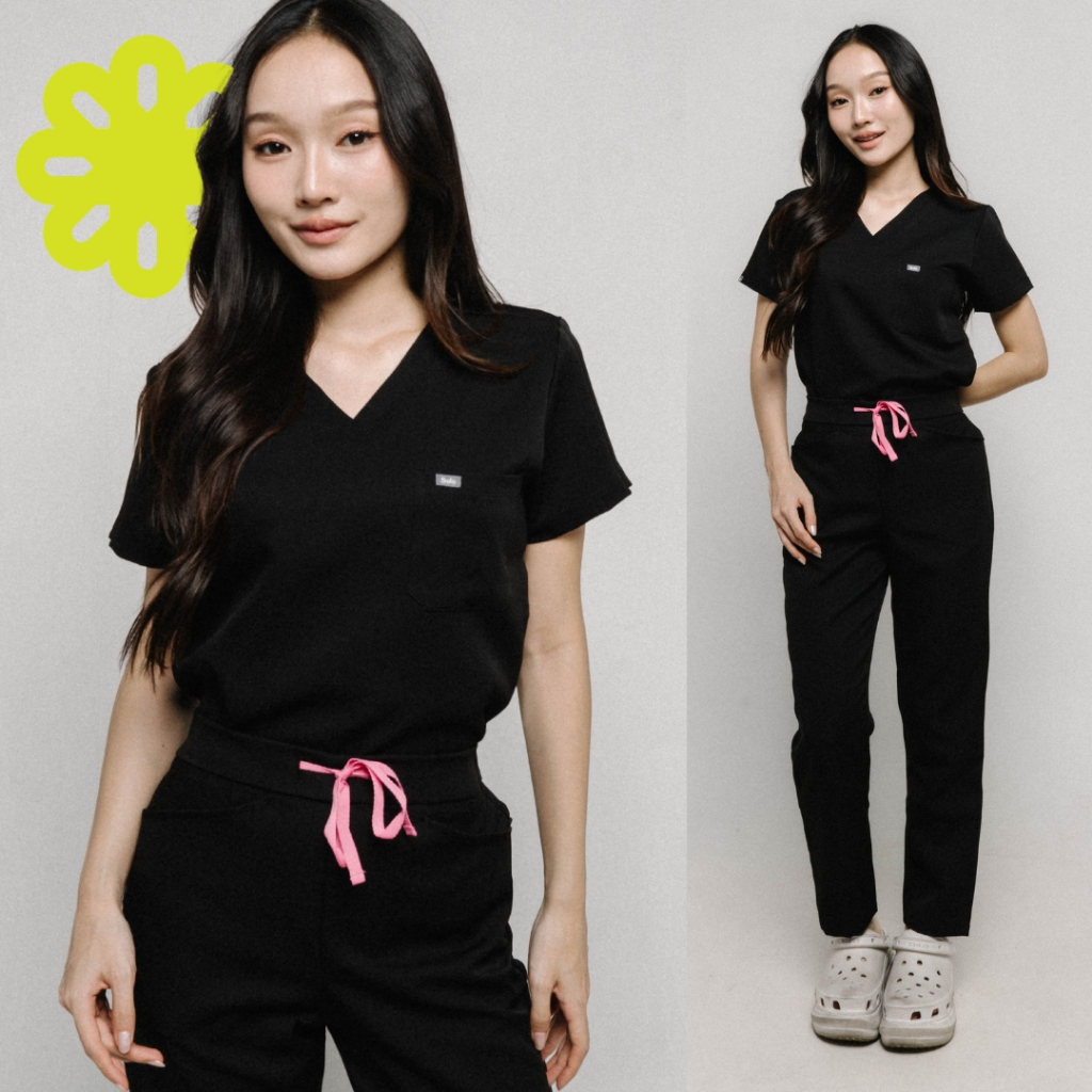 ชุดสครับ ชุดสครับทางการแพทย์ ชุดสครับผู้หญิง สี Black รุ่น Norma | Sole Scrubs (ขายเสื้อแยกกางเกง)