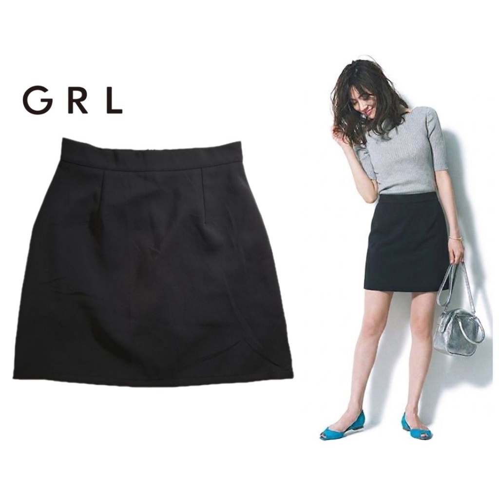 GRL 💯 กระโปรงสั้นแบบ mini skirt ใช้งานน้อย มีซับในเป็นกางเกงขาสั้น เอว 24-25 ใส่ได้