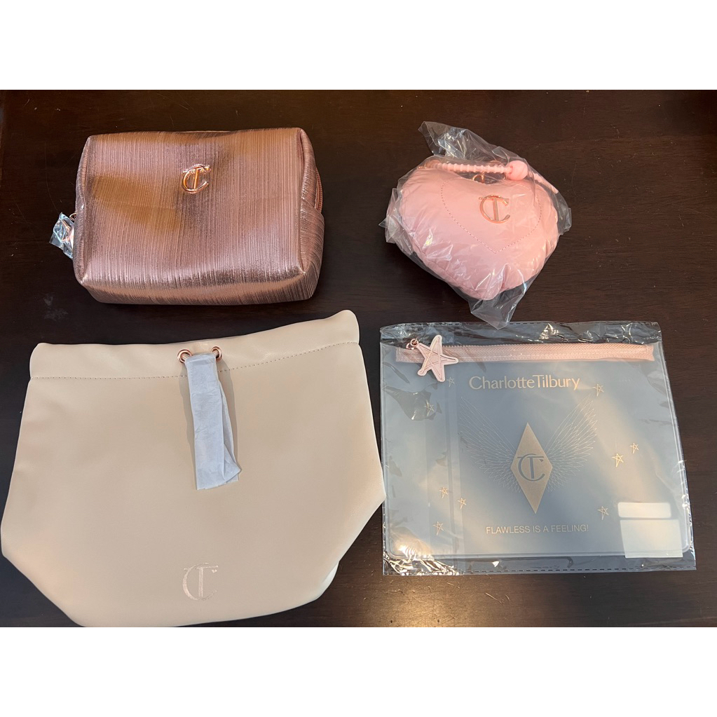 ของแท้ 100%_กระเป๋าเครื่องสำอาง Charlotte Tilbury_จากชอปไทย