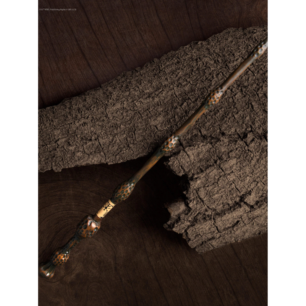 (Cinereplicas) Harry Potter Albus Dumbledore Essential Collection Wand Cinereplicas