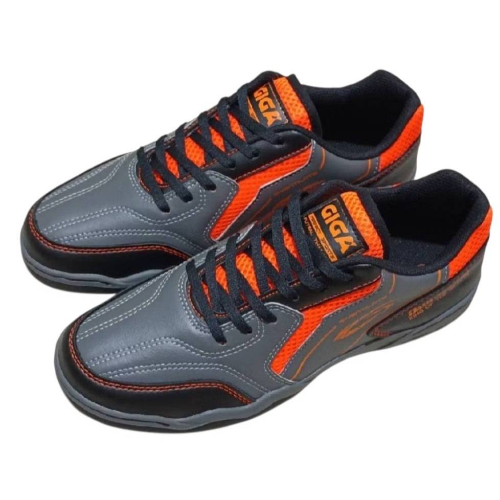 💥ส่งฟรี💥Giga รุ่นFG432 ของแท้100% รองเท้าฟุตซอล ไซส์39-44