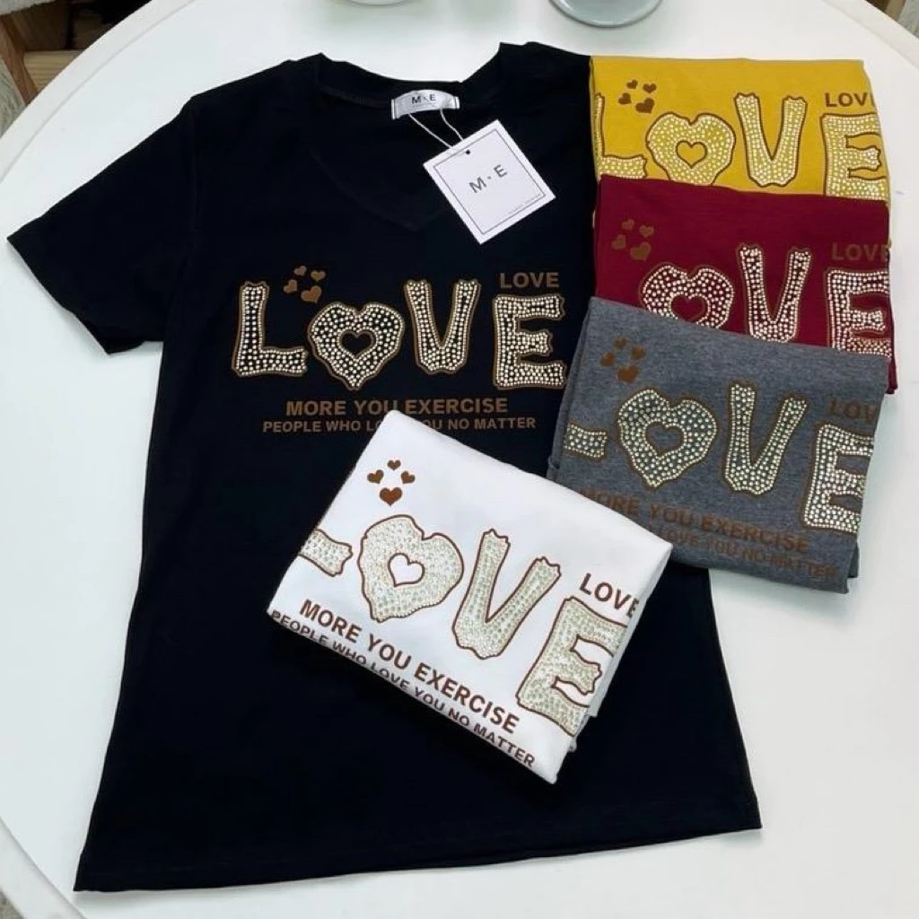 เสื้อยืดป้ายME คอวี ลายLove