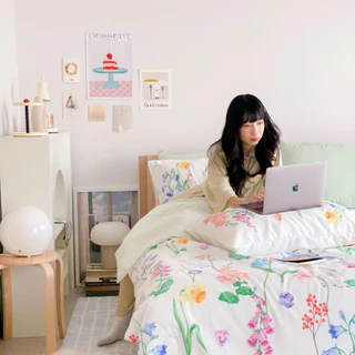 BEDRIDA ชุดผ้าปูที่นอนครบเซ็ต พร้อมผ้านวมพิมพ์ลายทูโทน Little Garden Collection