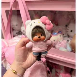 🇯🇵 นำเข้าจากญี่ปุ่น 💖 Monchhichi x Hello Kitty พวงกุญแจตุ๊กตา เสื้อฮู้ดสีชมพู ขนนุ่ม ห้อยกระเป๋าได้