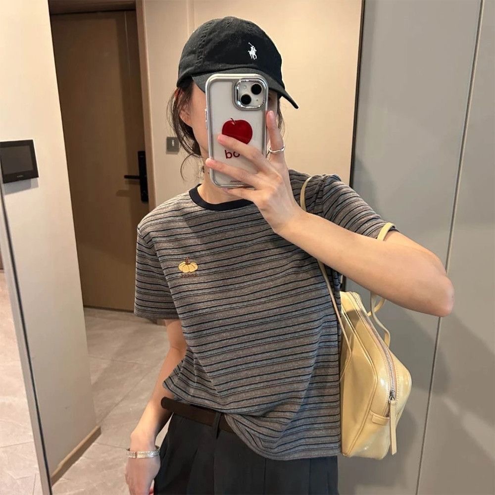 เสื้อยืดแขนสั้นลายทางขาวดำรูปฟักทองสำหรับผู้หญิง สไตล์ใหม่รับซัมเมอร์ ลำลอง เรียบง่าย สวมใส่ได้หลากหลายโอกาส เหมาะสำหรับ