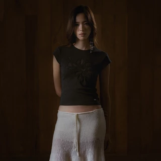 fallen angels IRIS TOP (เสื้อยืด)