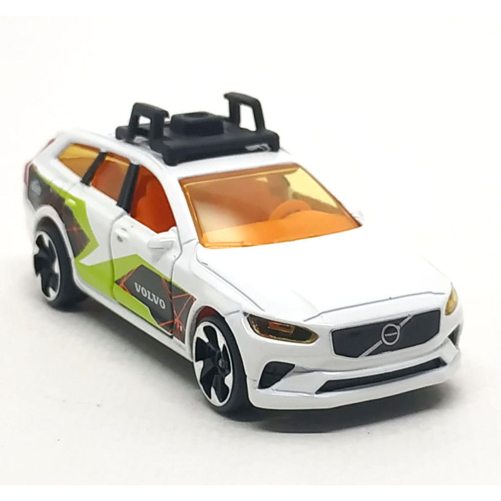 Majorette Volvo V90 - Tune Ups (no Equipment) สีขาว แบบล้อ 5LTS2T สเกล 1/64 (8 cm) ไม่มี Package